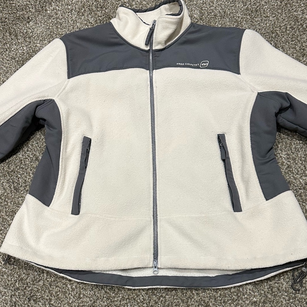 Free Country Women’s fleece